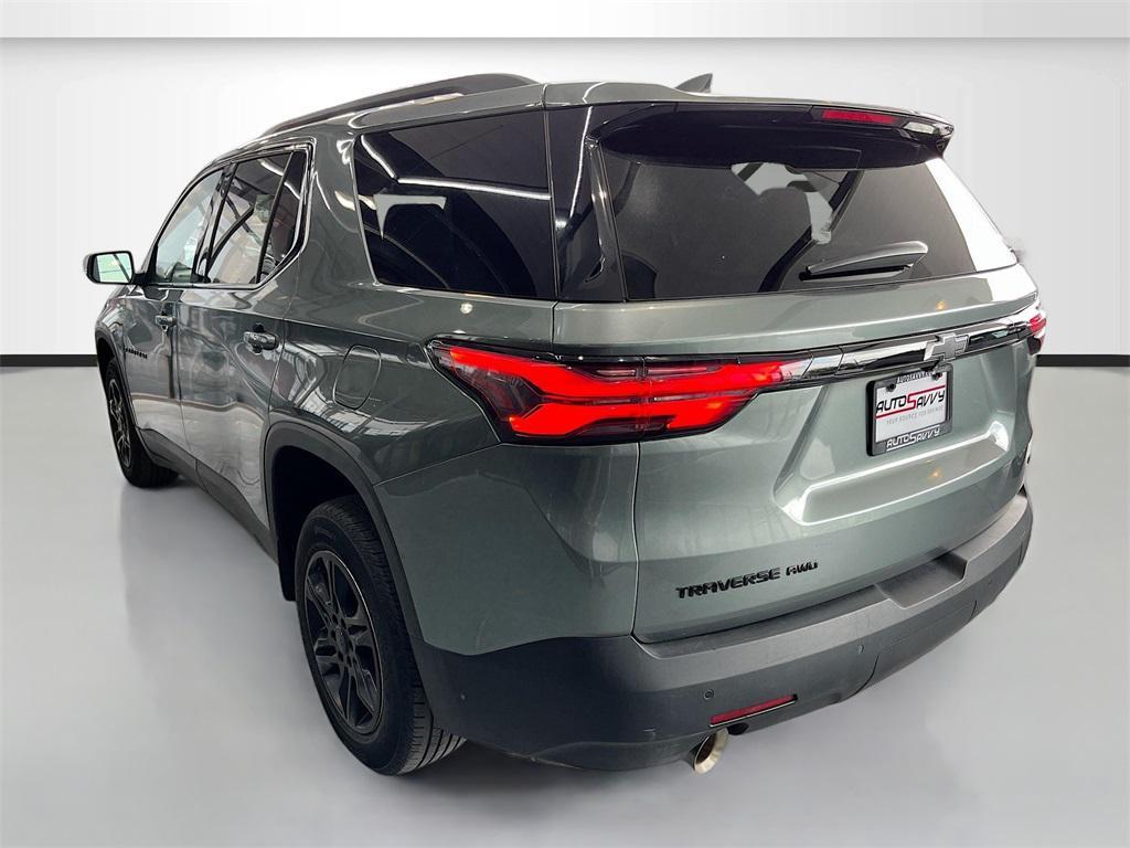 used 2022 Chevrolet Traverse car, priced at $27,400