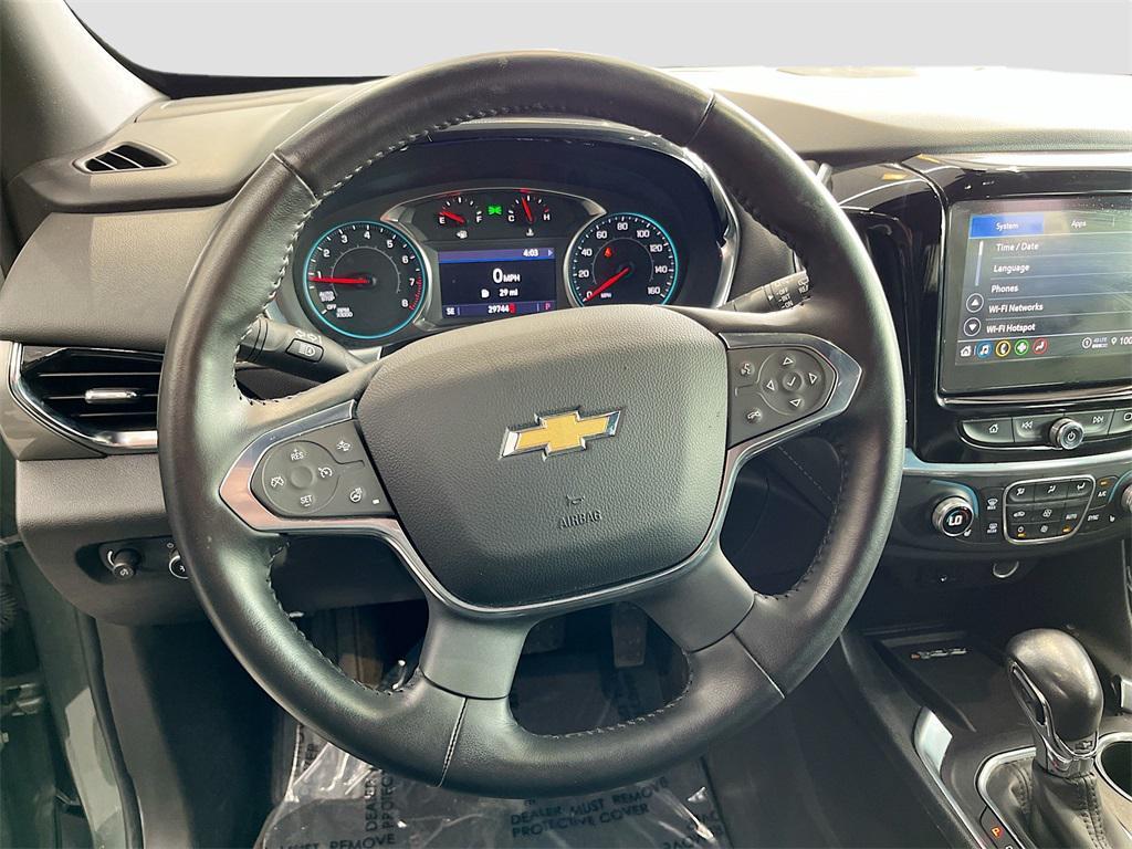used 2022 Chevrolet Traverse car, priced at $27,400