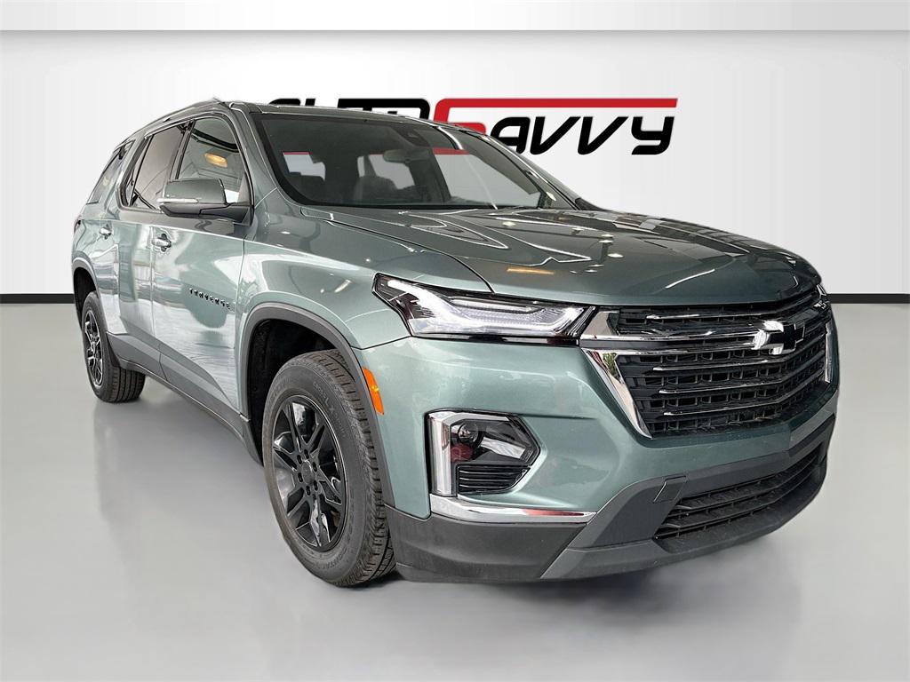 used 2022 Chevrolet Traverse car, priced at $27,400