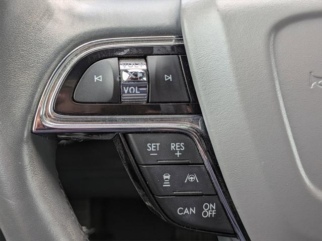 used 2022 Lincoln Nautilus car, priced at $31,200