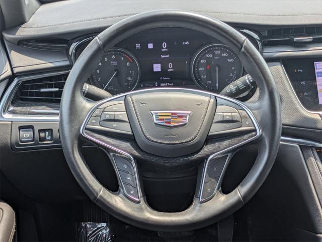 used 2022 Cadillac XT5 car, priced at $29,700