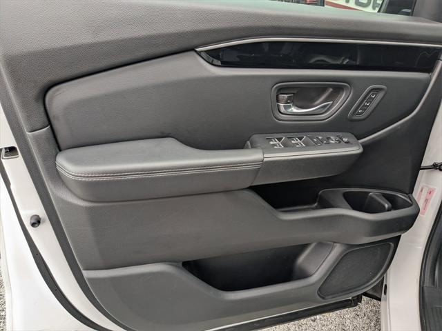 used 2024 Honda Pilot car, priced at $33,500