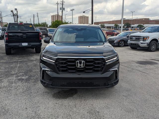 used 2023 Honda Pilot car, priced at $32,000