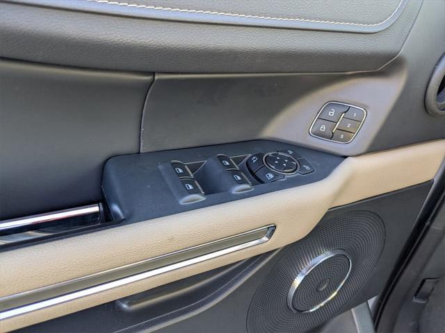 used 2024 Ford Expedition car, priced at $44,700