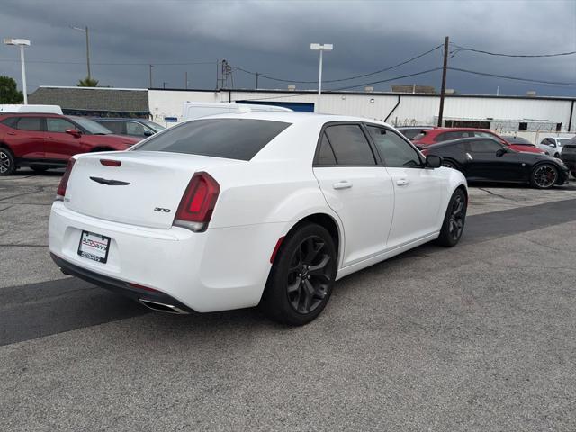 used 2020 Chrysler 300 car, priced at $18,200