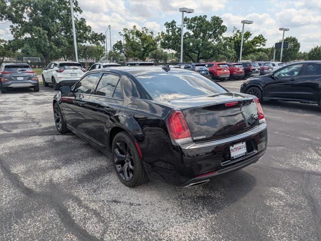 used 2020 Chrysler 300 car, priced at $19,000