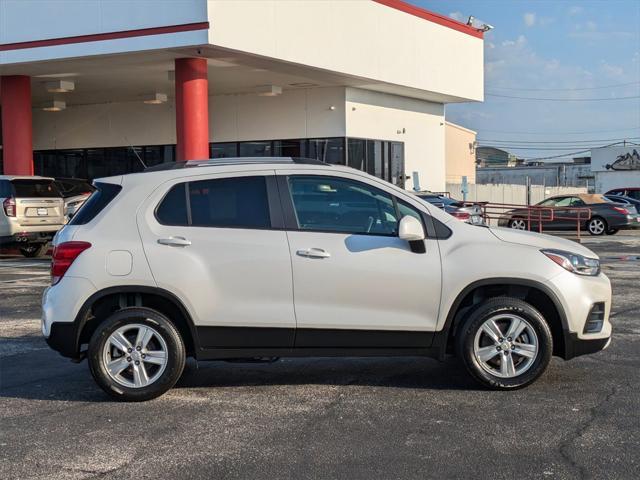 used 2022 Chevrolet Trax car, priced at $14,100