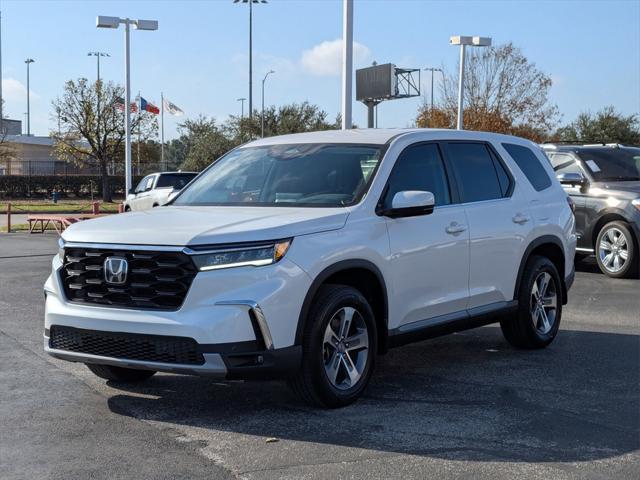 used 2025 Honda Pilot car, priced at $35,000