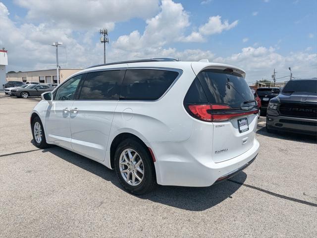 used 2021 Chrysler Pacifica car, priced at $20,000
