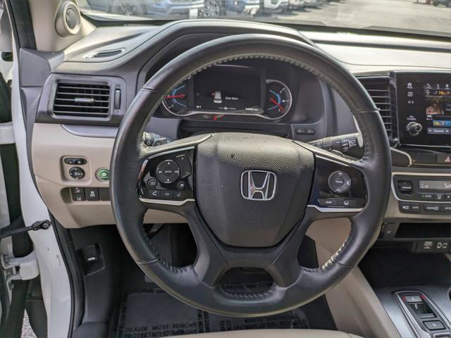 used 2022 Honda Pilot car, priced at $28,000