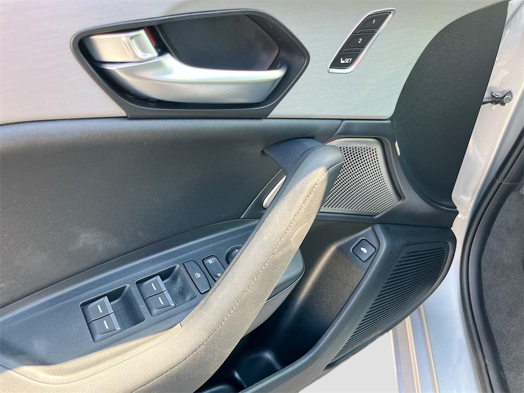 used 2024 Acura TLX car, priced at $31,400