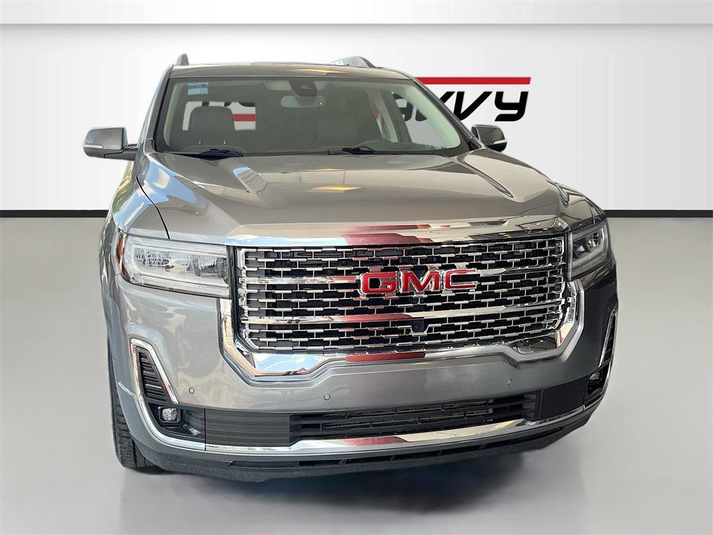 used 2022 GMC Acadia car, priced at $25,000