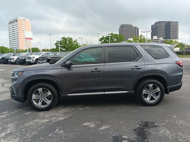 used 2023 Honda Pilot car, priced at $32,000
