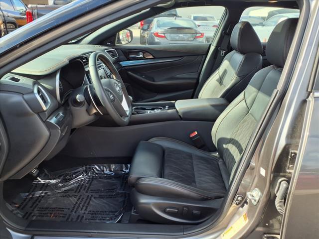 used 2023 Nissan Maxima car, priced at $25,700
