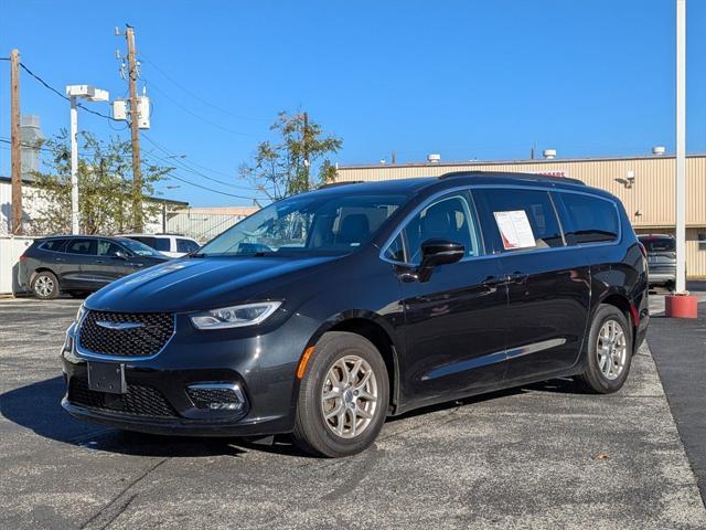 used 2022 Chrysler Pacifica car, priced at $18,700