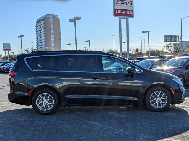 used 2022 Chrysler Pacifica car, priced at $18,700