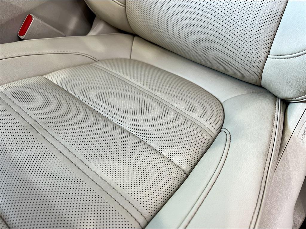 used 2023 GMC Acadia car, priced at $34,300