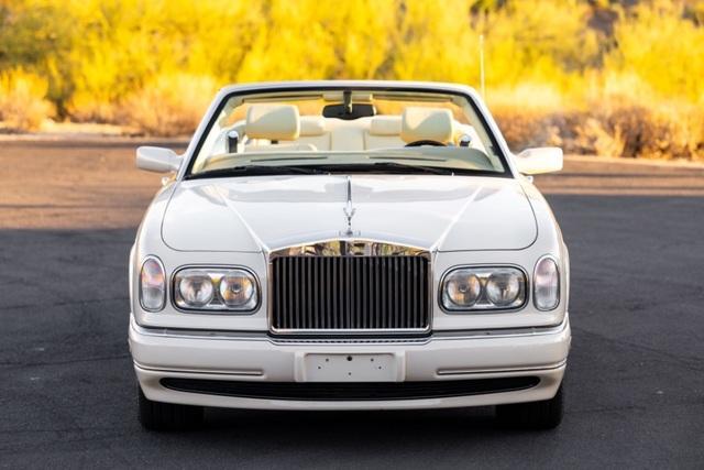 used 2001 Rolls-Royce Corniche car