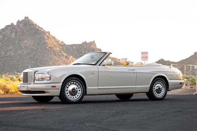 used 2001 Rolls-Royce Corniche car