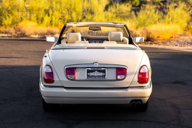 used 2001 Rolls-Royce Corniche car