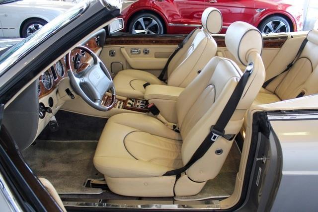 used 2001 Rolls-Royce Corniche car, priced at $89,880