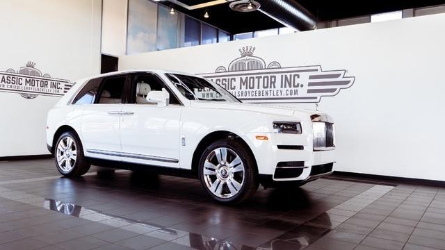 used 2019 Rolls-Royce Cullinan car, priced at $215,880