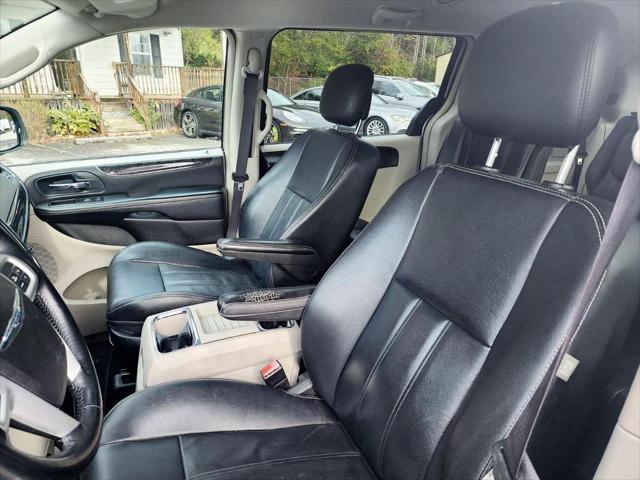 used 2015 Chrysler Town & Country car, priced at $7,995