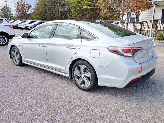 used 2016 Hyundai Sonata Hybrid car, priced at $11,995