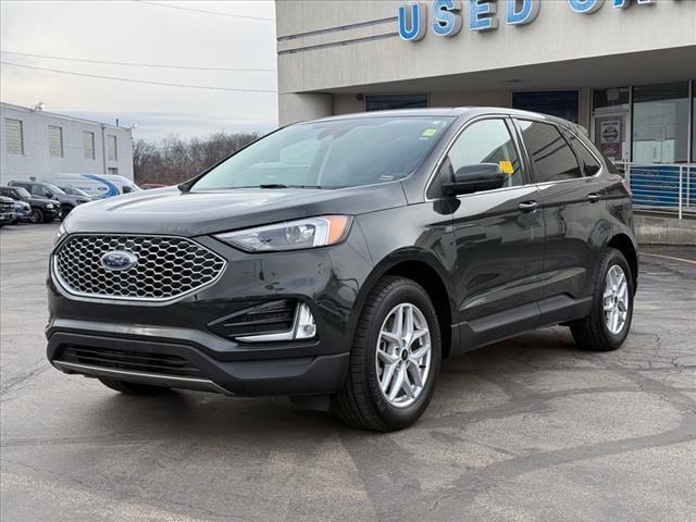 used 2024 Ford Edge car, priced at $32,989