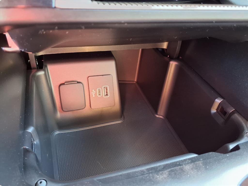 new 2025 Ford Explorer car, priced at $47,688