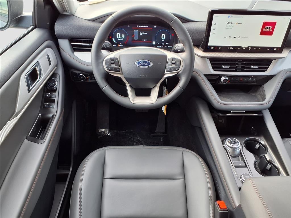 new 2025 Ford Explorer car, priced at $46,095