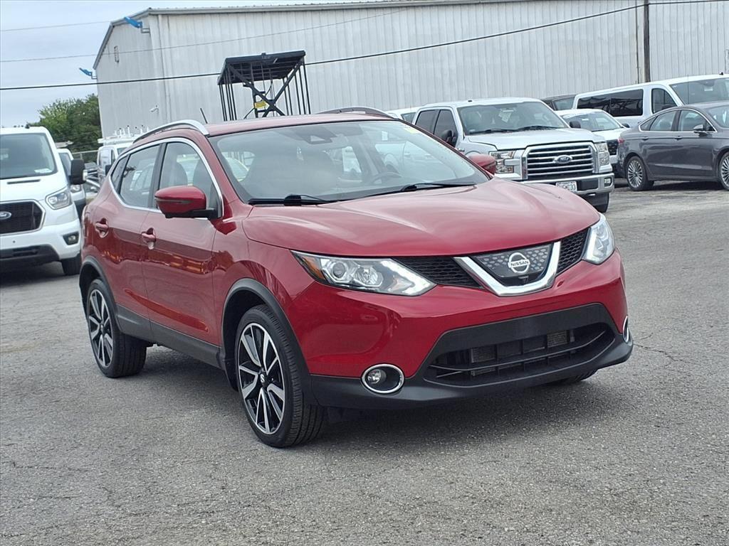 used 2018 Nissan Rogue Sport car, priced at $19,500