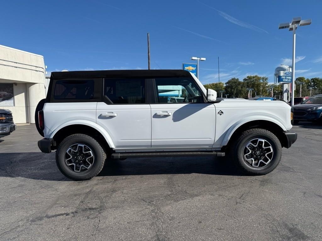 new 2024 Ford Bronco car, priced at $48,112