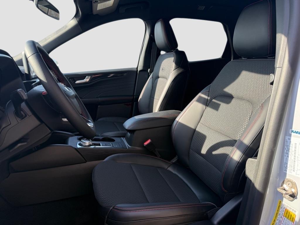 new 2025 Ford Escape car, priced at $32,927