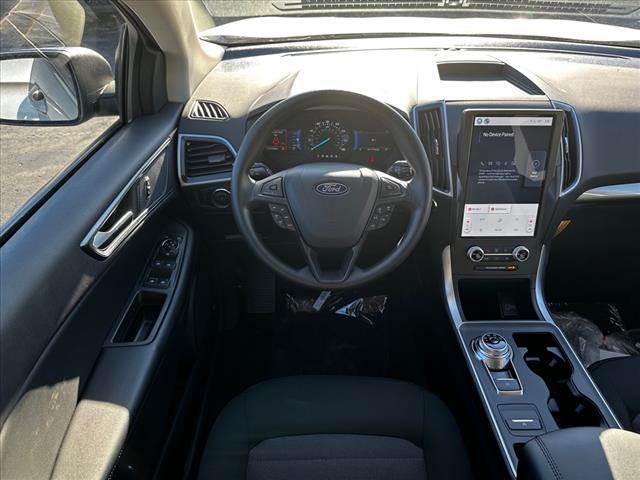 new 2024 Ford Edge car, priced at $35,025