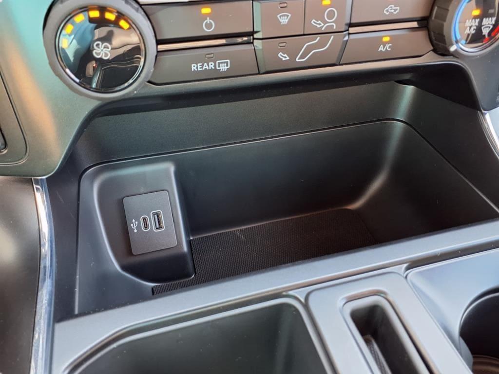 new 2025 Ford F-150 car, priced at $48,664