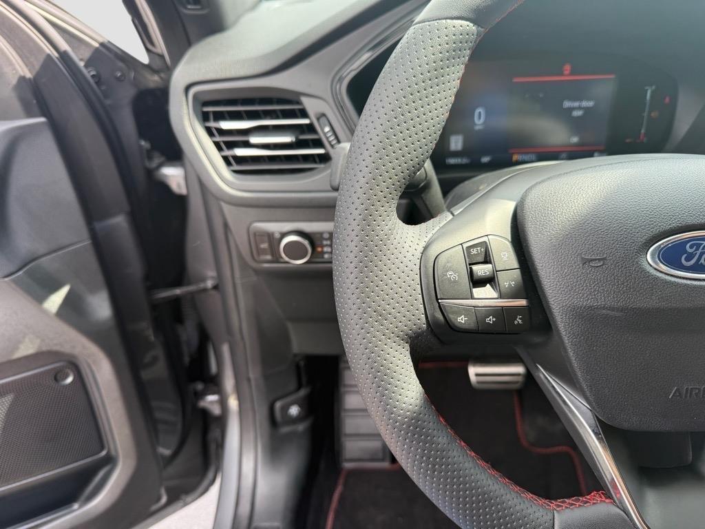 used 2023 Ford Escape car, priced at $27,989