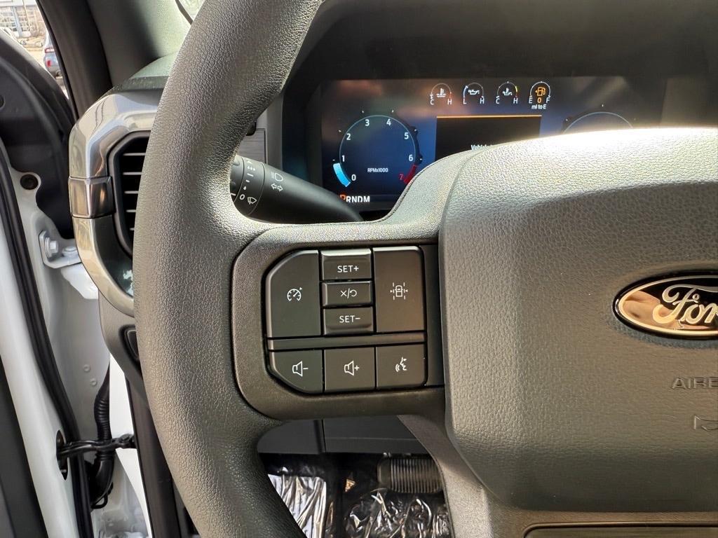 new 2025 Ford F-150 car, priced at $48,401