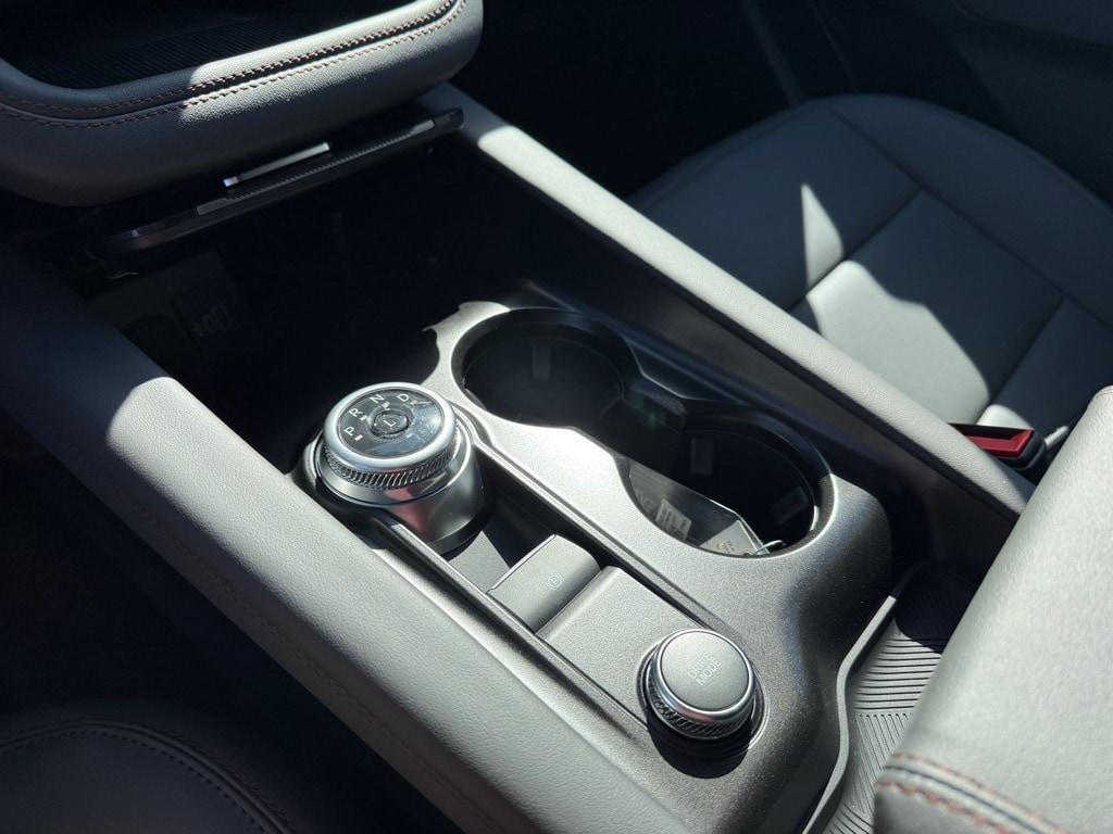 new 2025 Ford Explorer car, priced at $47,223