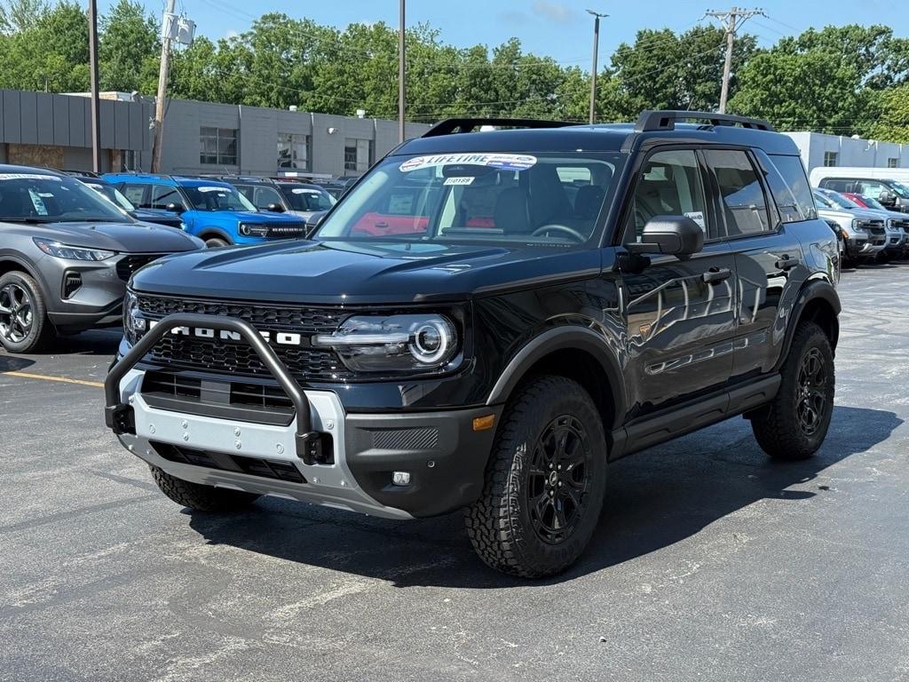new 2025 Ford Bronco Sport car, priced at $43,685