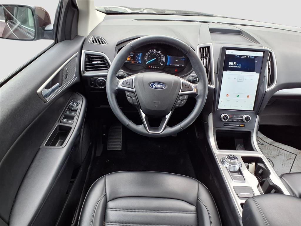 used 2024 Ford Edge car, priced at $28,905