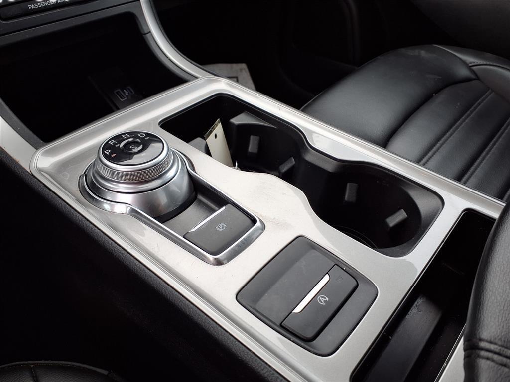 used 2024 Ford Edge car, priced at $28,905