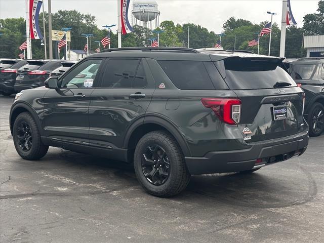 new 2024 Ford Explorer car, priced at $50,342