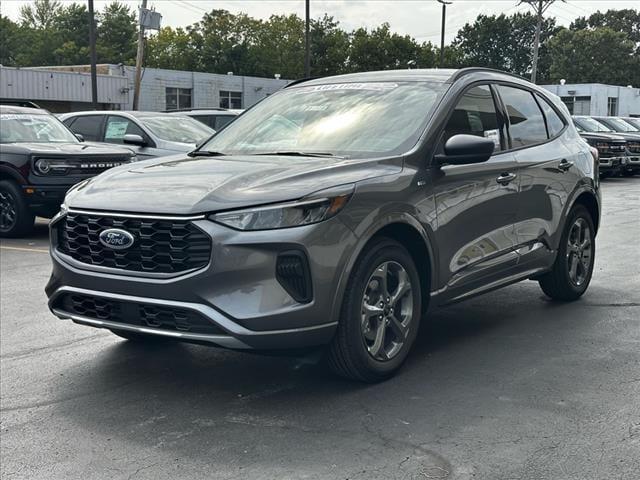 new 2024 Ford Escape car, priced at $27,001