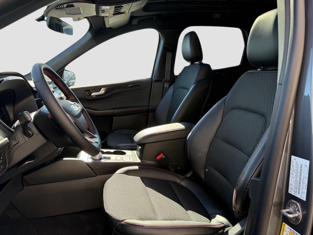 new 2025 Ford Escape car, priced at $31,748
