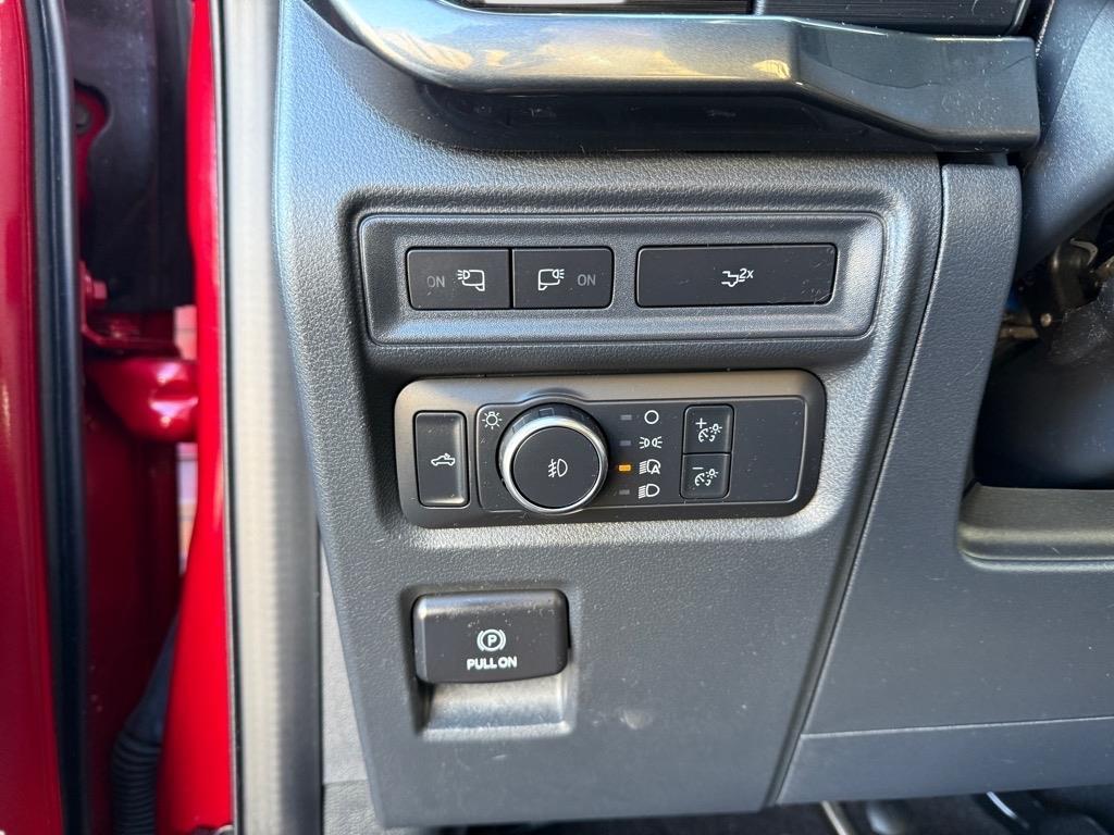 used 2022 Ford F-150 car, priced at $38,500