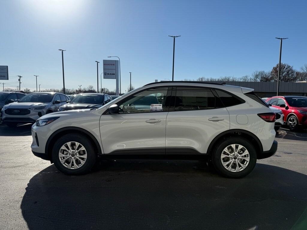 new 2025 Ford Escape car, priced at $32,890