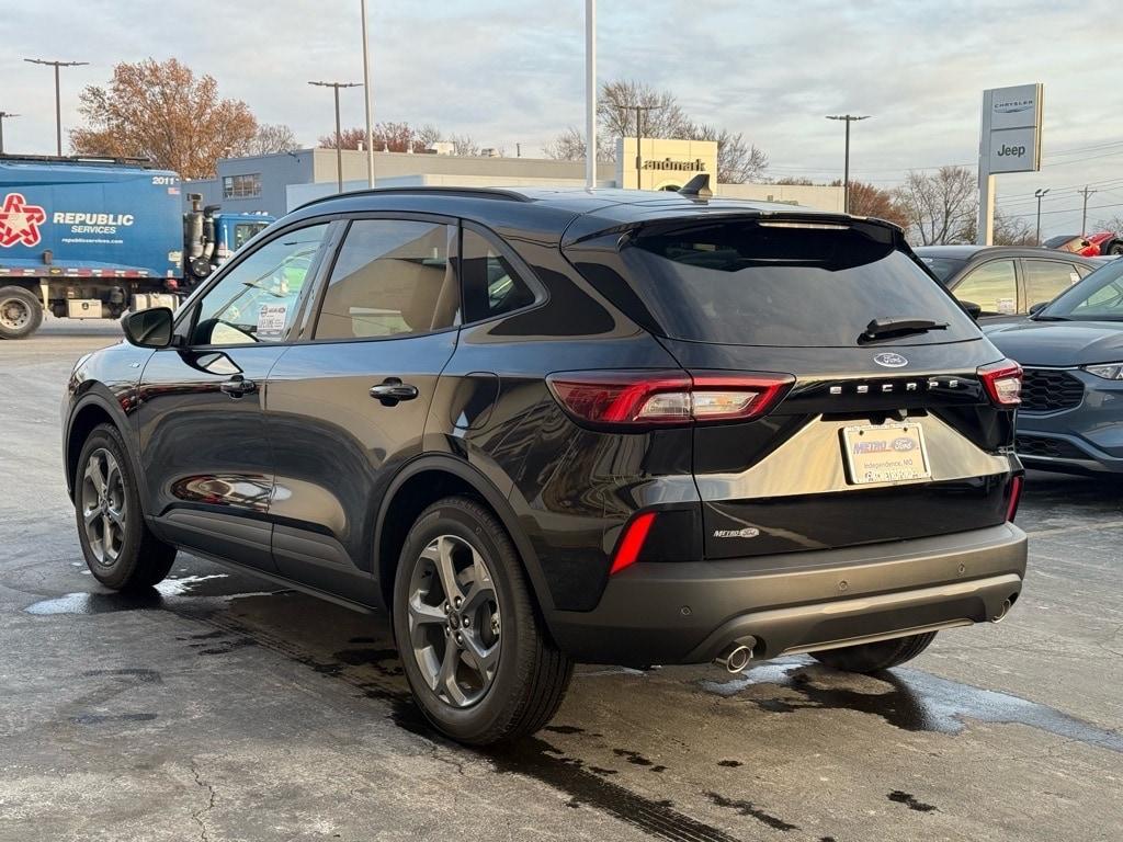 new 2025 Ford Escape car, priced at $32,641