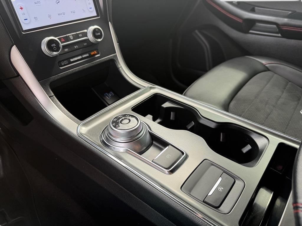 used 2022 Ford Edge car, priced at $31,489