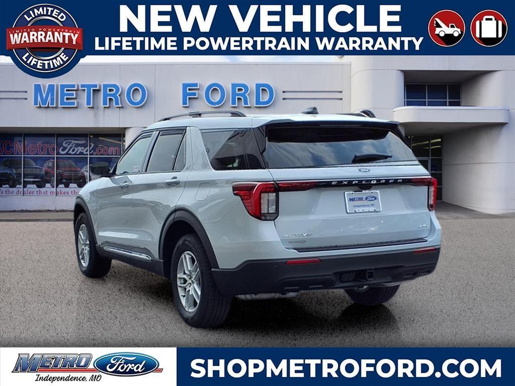 new 2025 Ford Explorer car, priced at $40,635